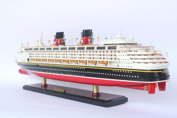 Disney Magic Model Ship - GN