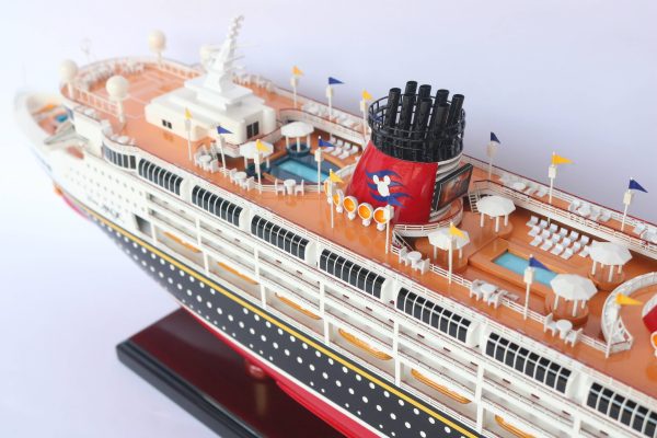 Disney Magic Model Ship - GN