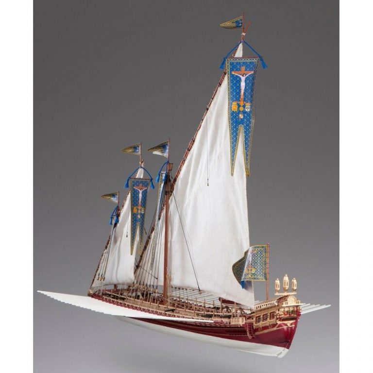La Real Ship Model Kit – Dusek (D015)