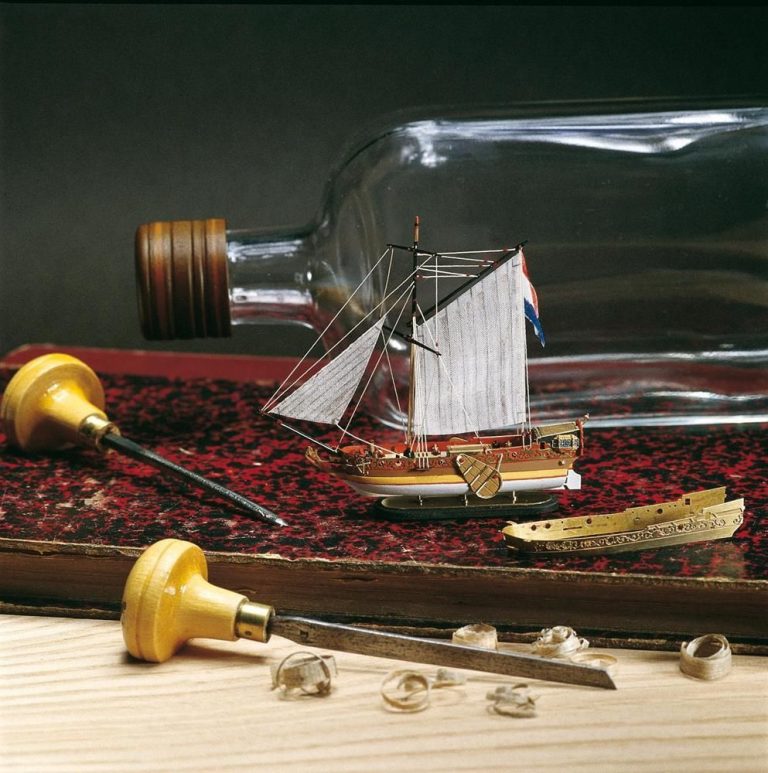 Dutch Yacht in a Bottle Model Boat Kit – Amati (1350)
