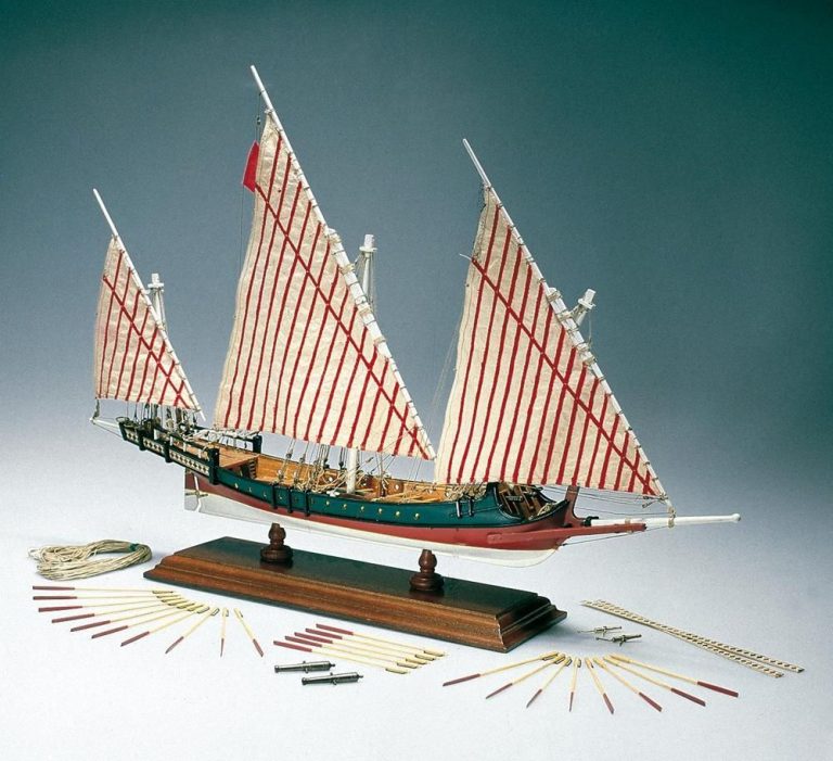 Greek Galley Ship Model Kit – Amati (1419)