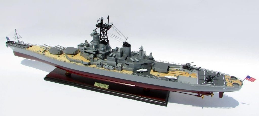Uss Iowa - BB61 model boat