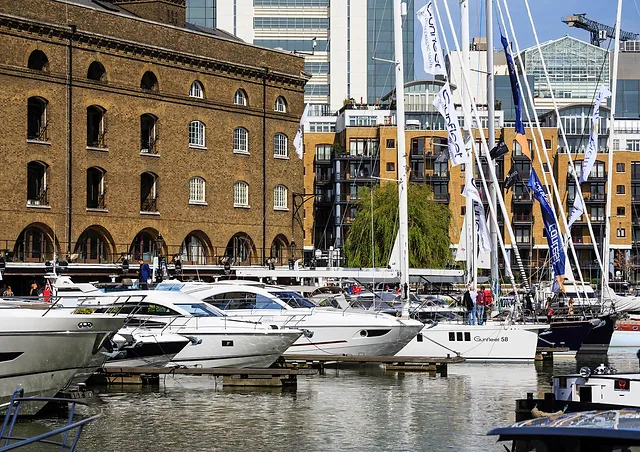 London Luxury Afloat