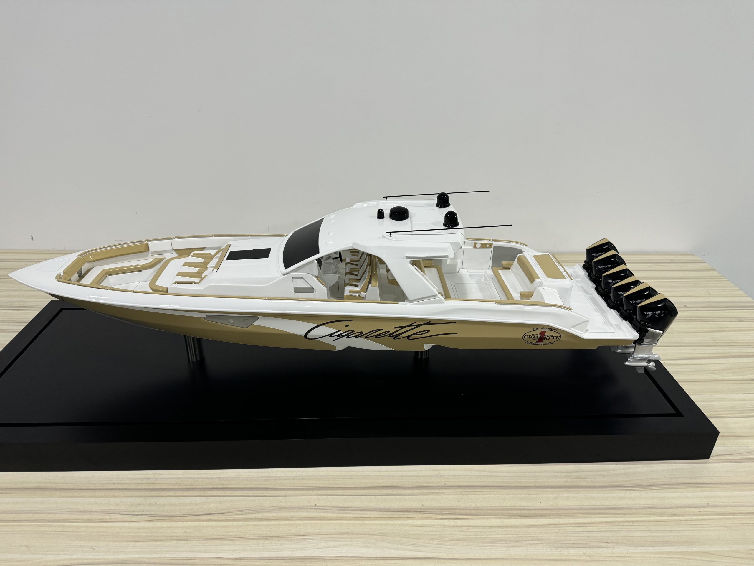Thunder 52 Model Boat - BM (BM008)