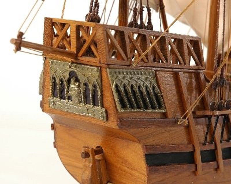 138-8584-Santa-Maria-Model-Ship-Superior-Range.jpg