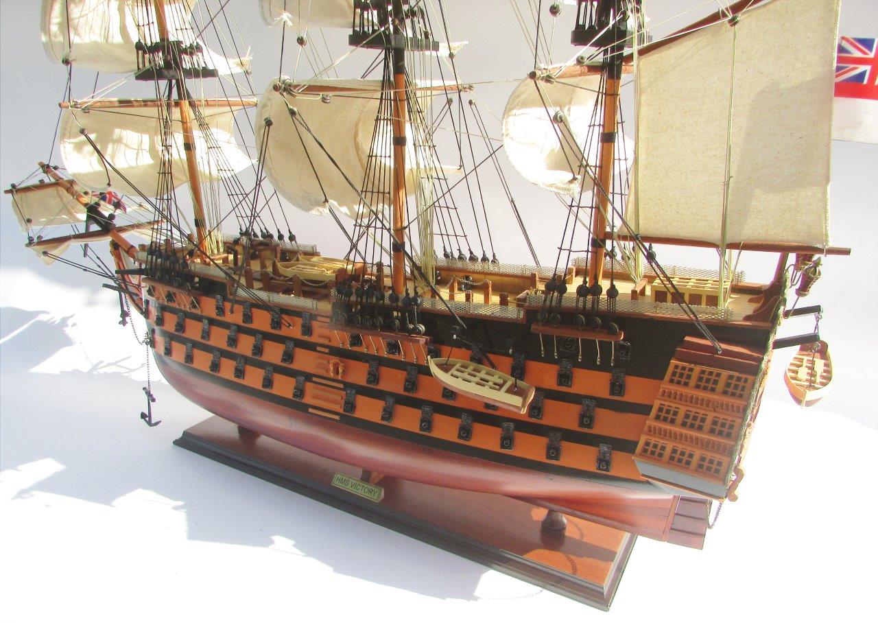 HMS-VICTORY-PAINTED-8.jpg
