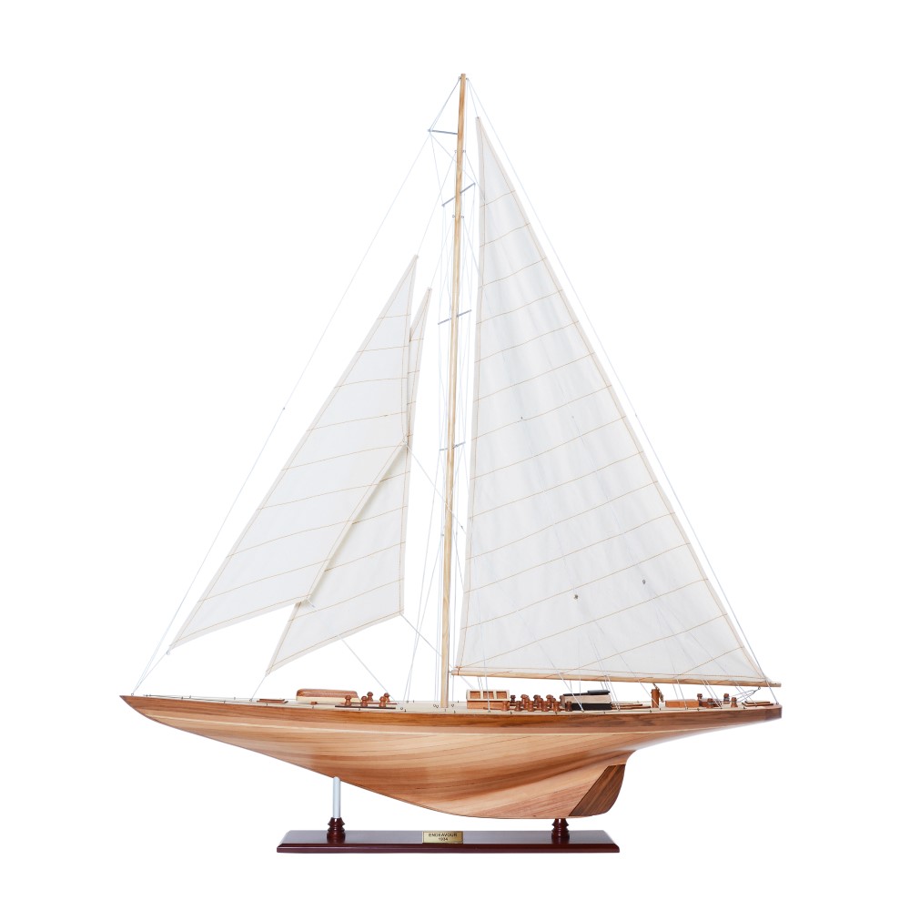 Endeavour Yacht Display Ship Model - CH