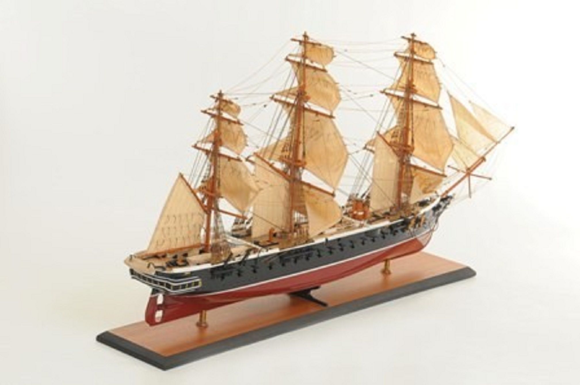1058-7471-HMS-Warrior-Model-Ship-Premier-Range