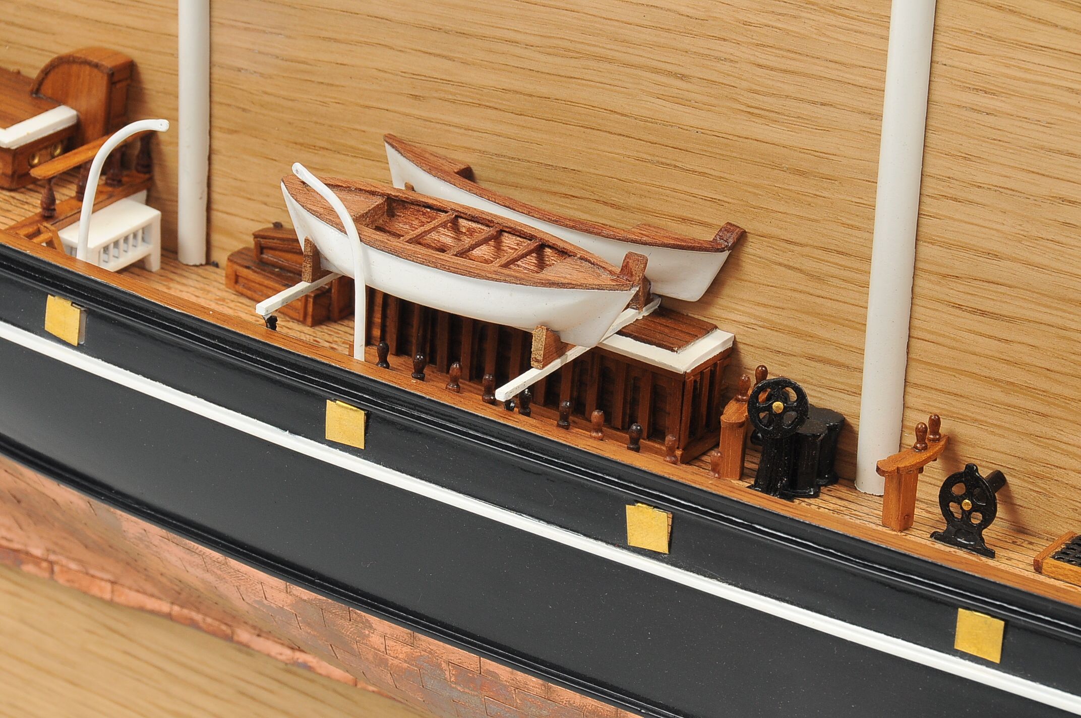 1077-6241-Half-Model-Cutty-Sark-Superior-Range