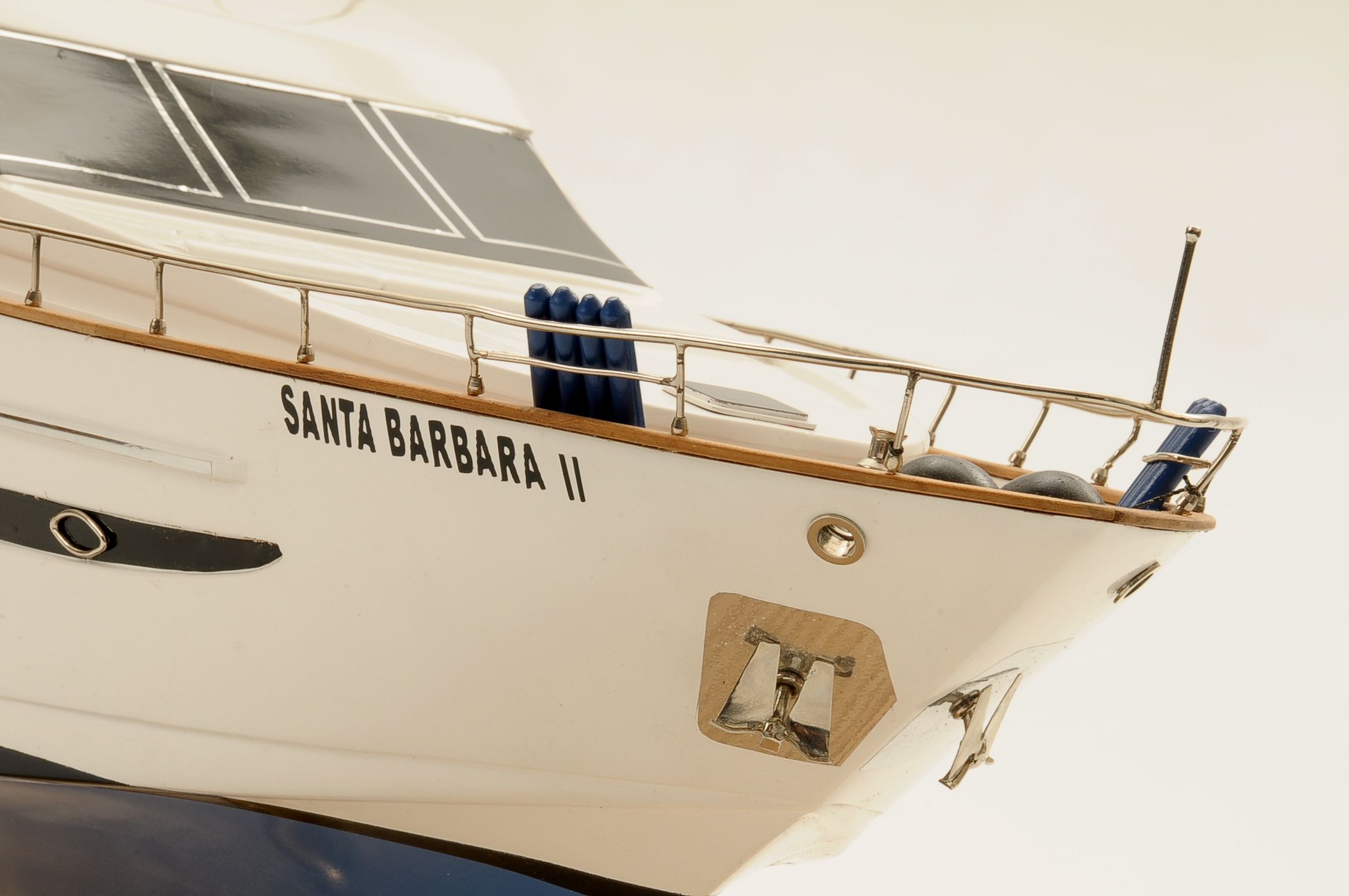 1236-6350-Astondoa-72-GLX-Motor-Yacht-Premier-Range