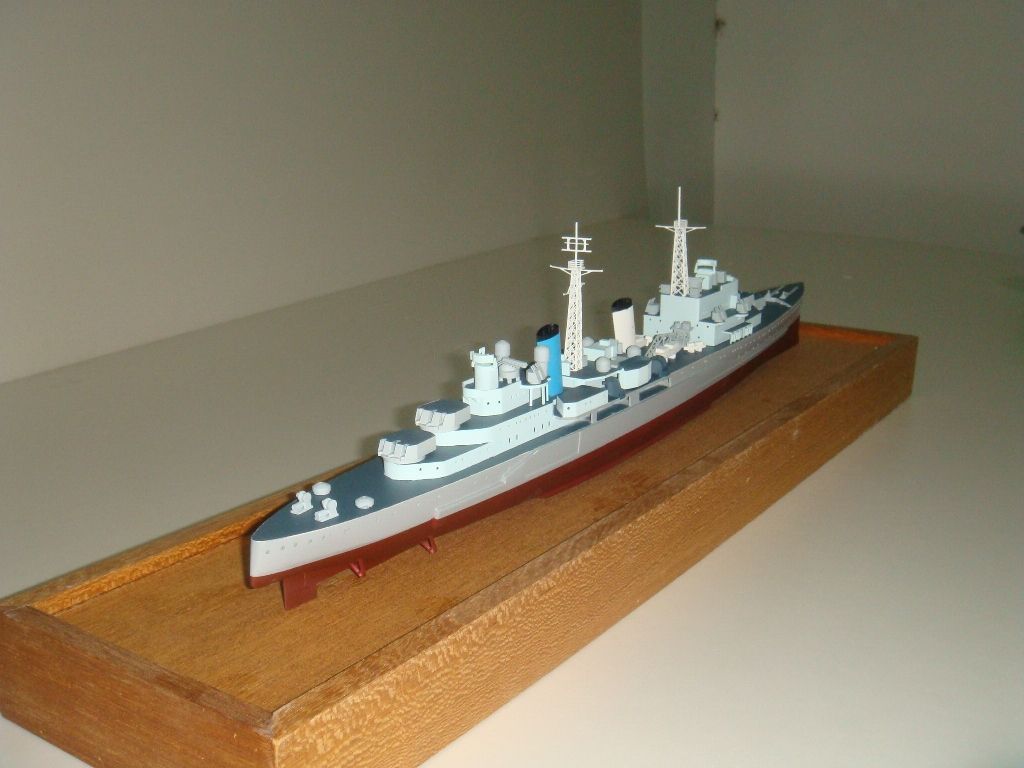 1239-6518-HMS-Belfast-Model-Ship
