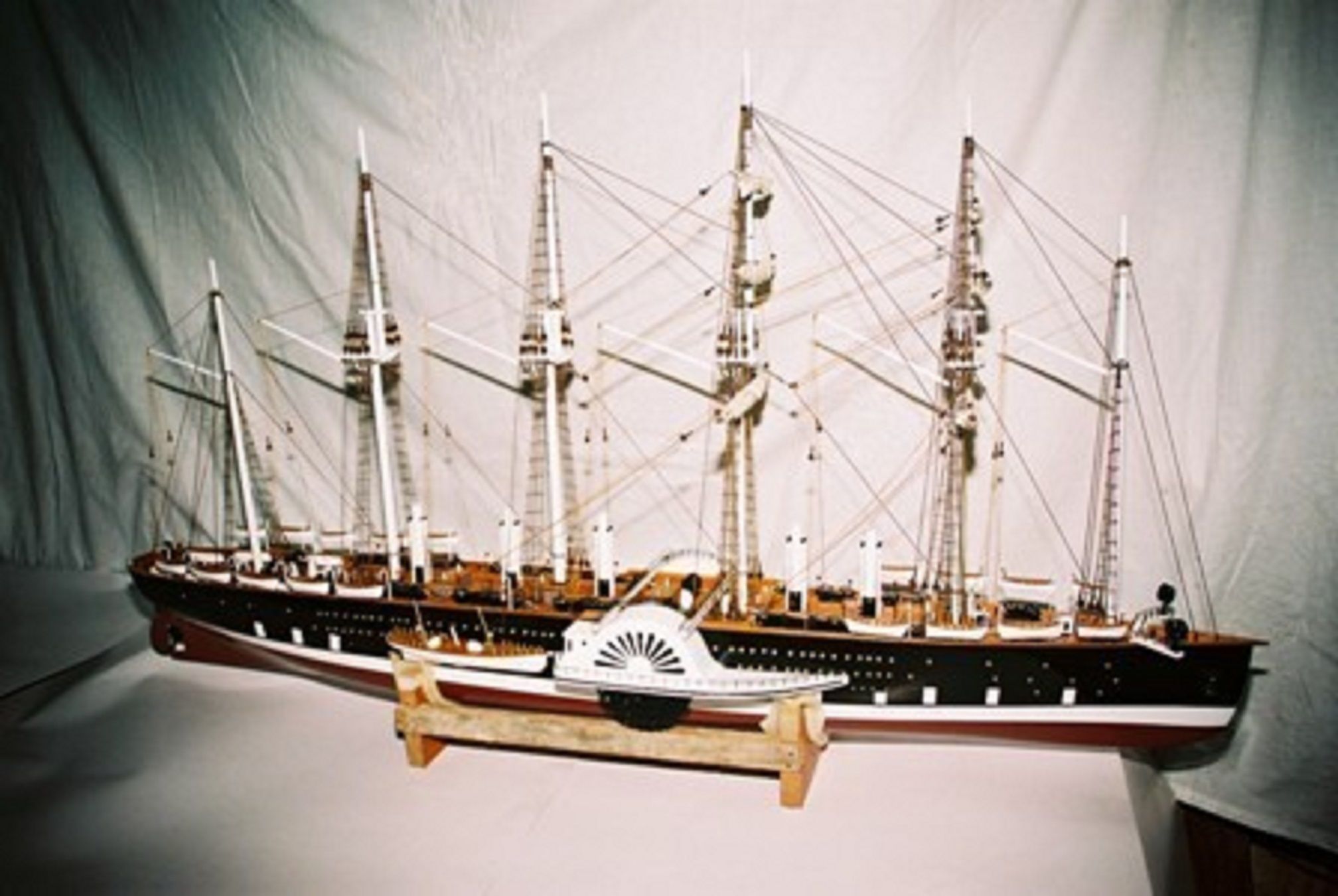 1259-6853-Great-Eastern-Model-Ship