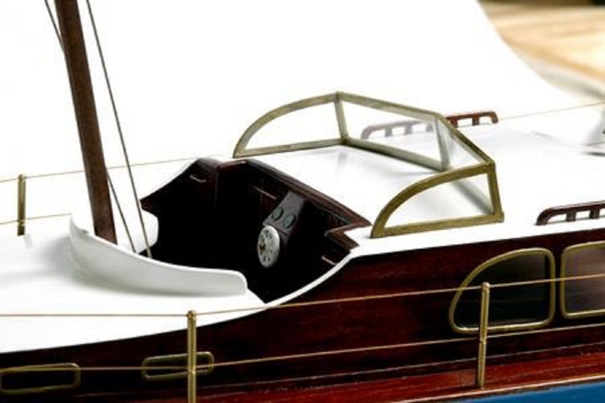 1313-7544-Nouveau-model-boat-Premier-Range