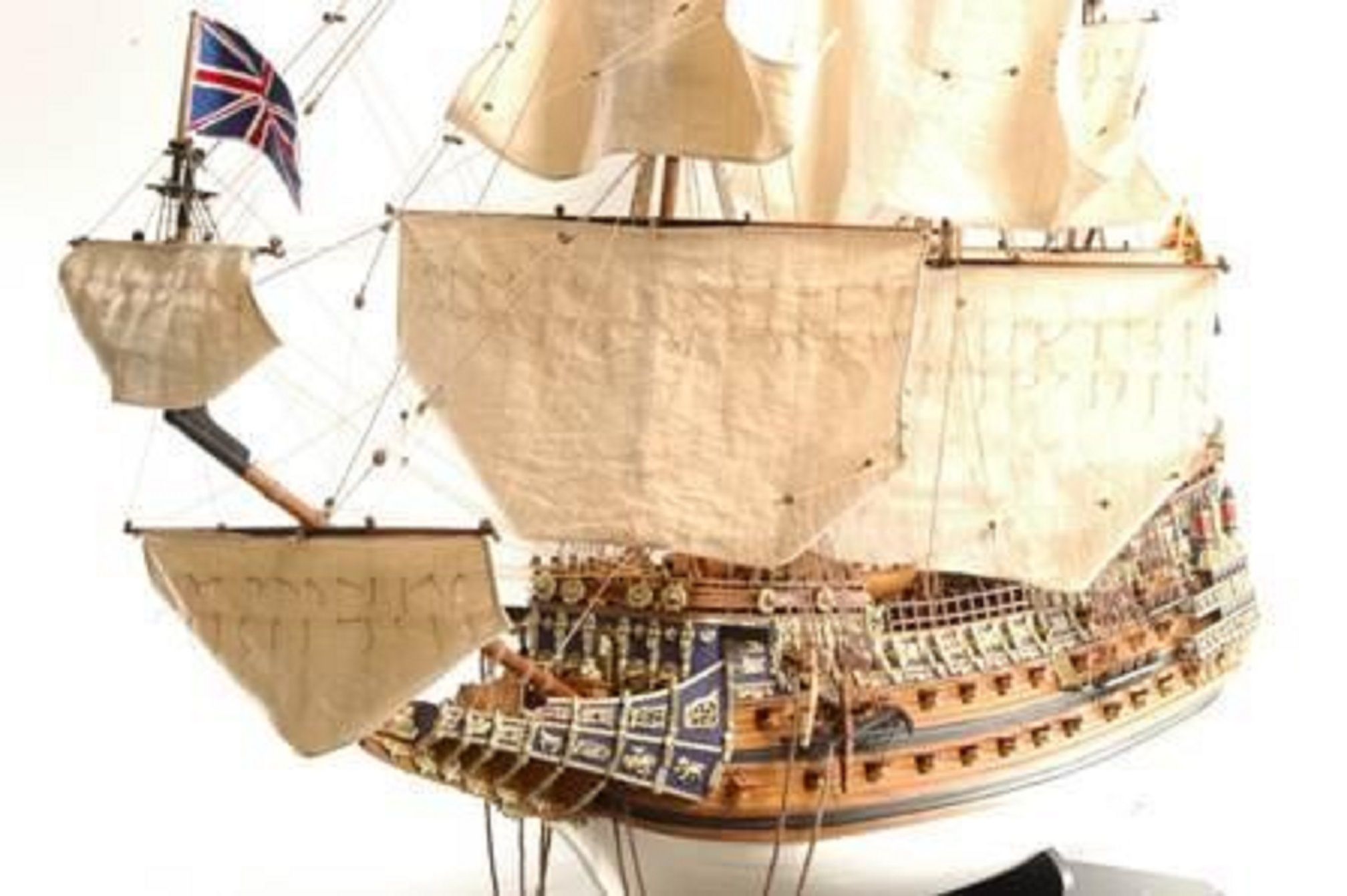 139-7657-Sovereign-of-the-Seas-Ship-Model-Premier-Range