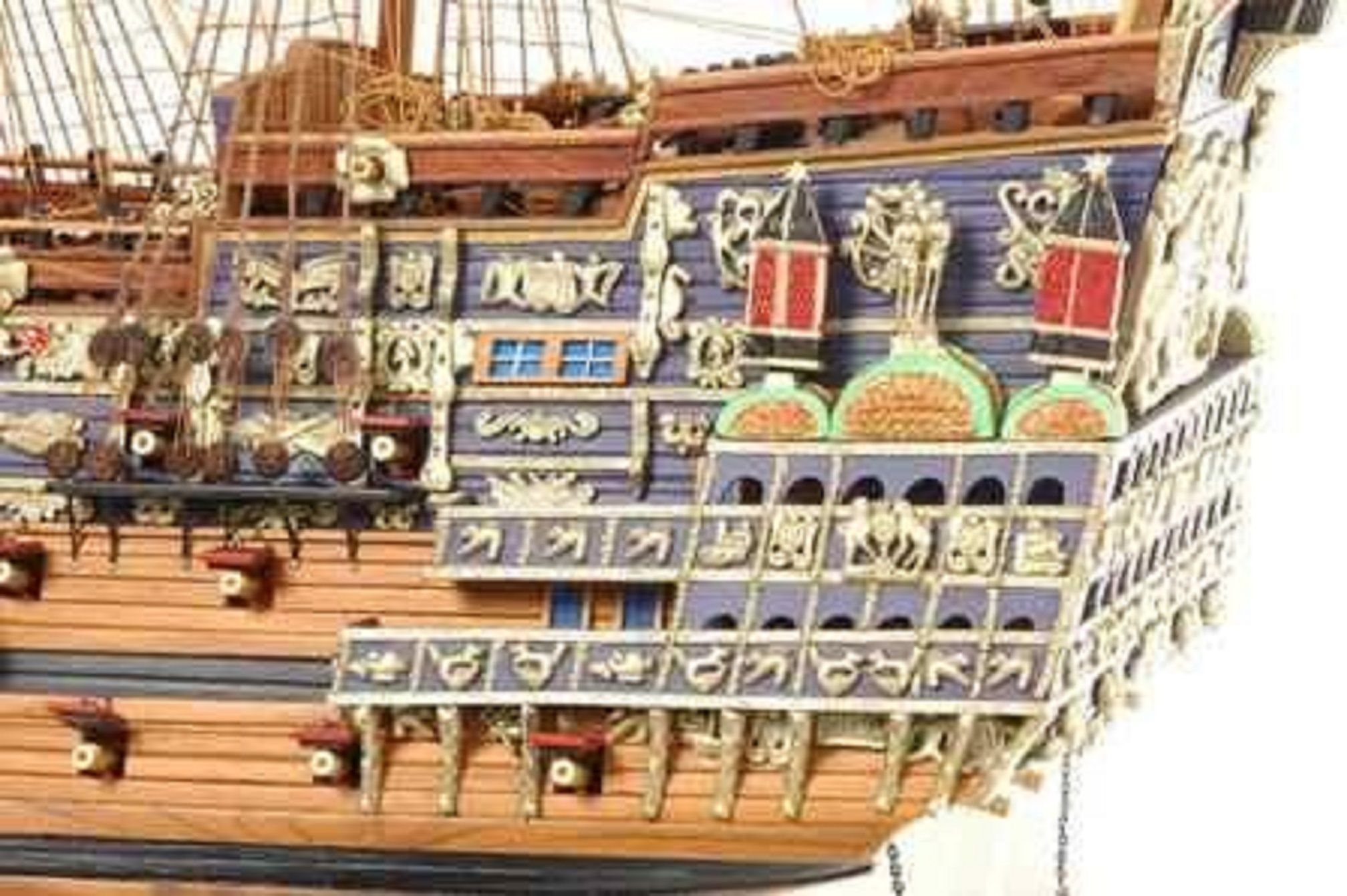 139-7660-Sovereign-of-the-Seas-Ship-Model-Premier-Range