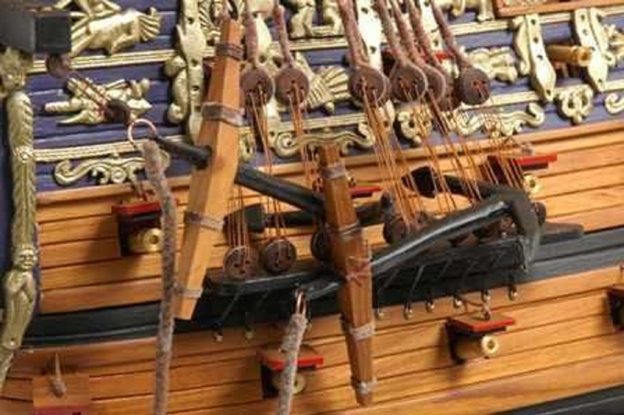 139-7671-Sovereign-of-the-Seas-Ship-Model-Premier-Range