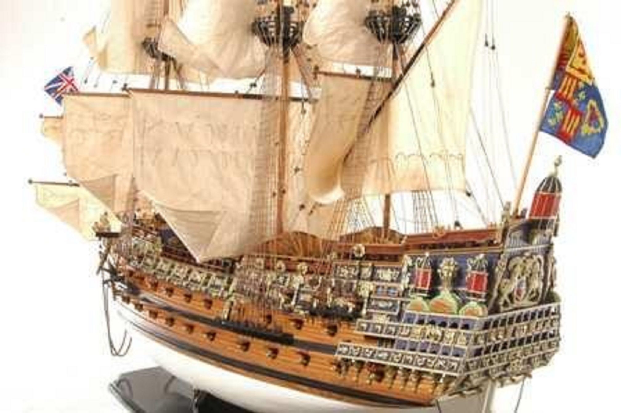 139-7672-Sovereign-of-the-Seas-Ship-Model-Premier-Range