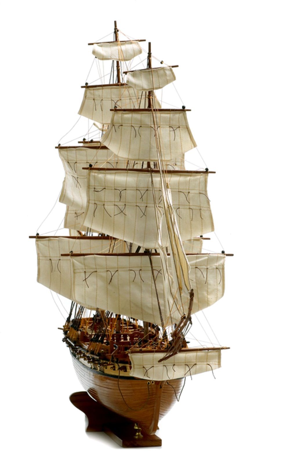 140-8618-USS-Constellation-Model-Boat-Superior-Range