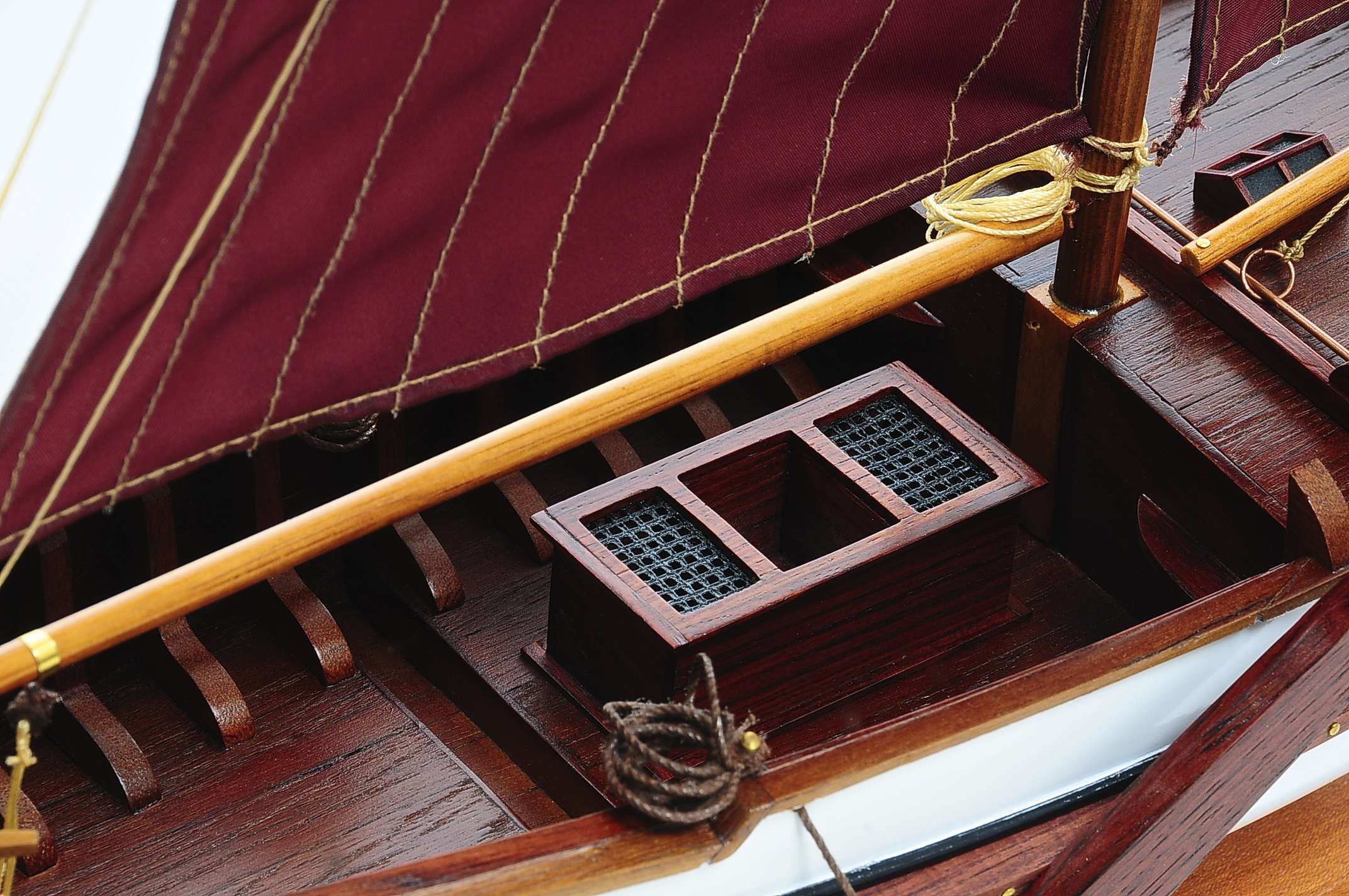 1432-4583-Dutch-Marker-Roundbow-Model-Boat