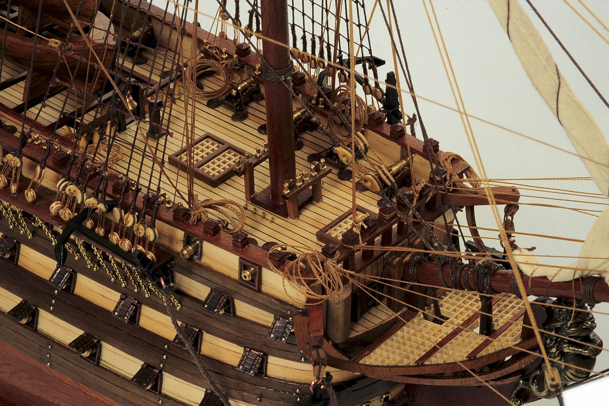 1452-6577-Santisima-Trinidad-model-ship-Superior-Range