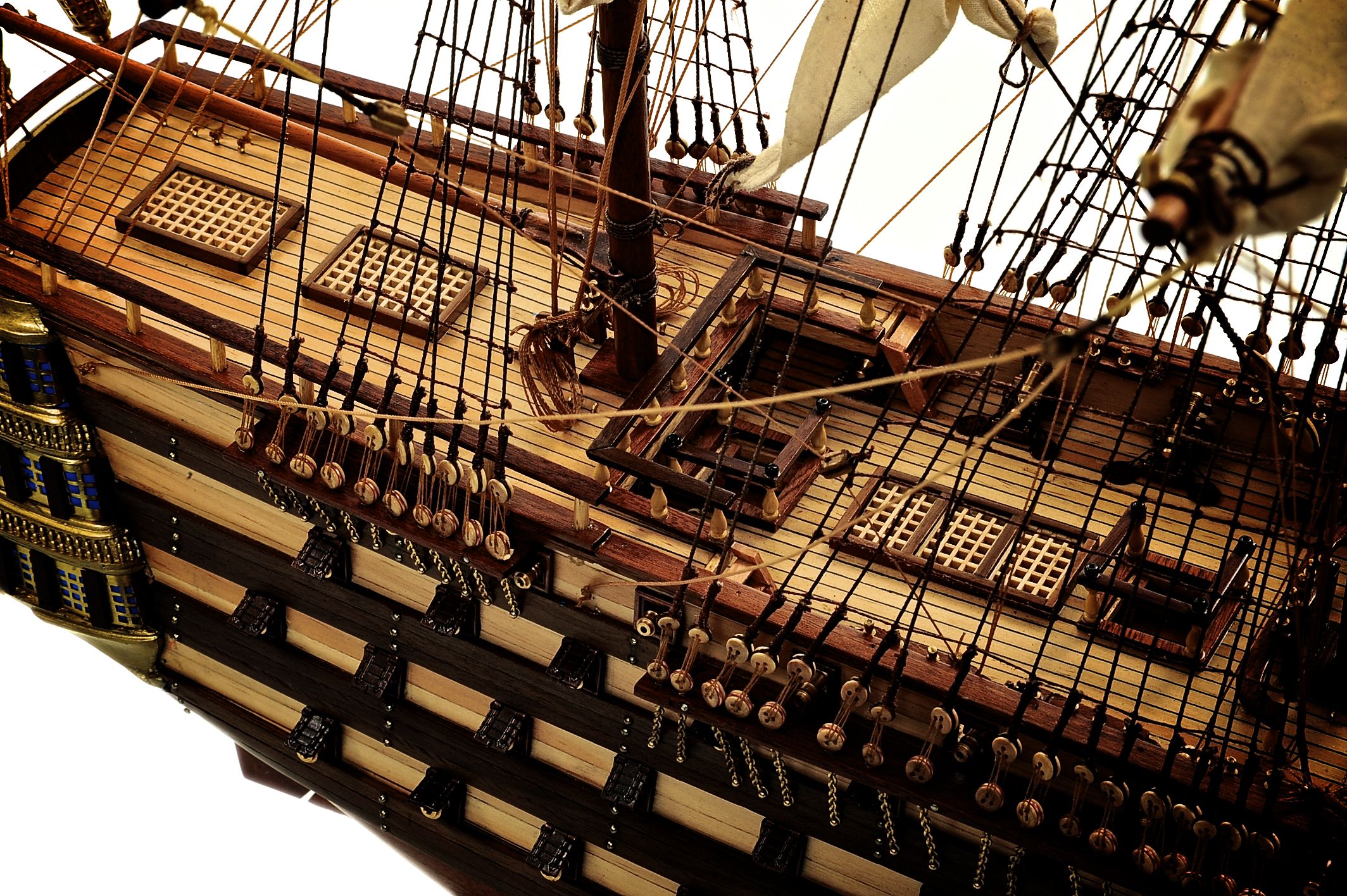 1452-6580-Santisima-Trinidad-model-ship-Superior-Range