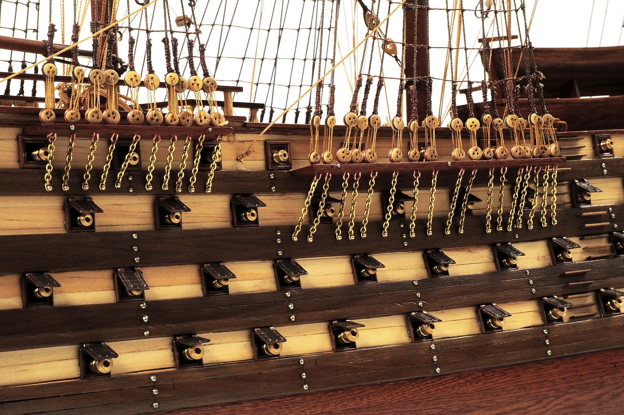 1452-6587-Santisima-Trinidad-model-ship-Superior-Range