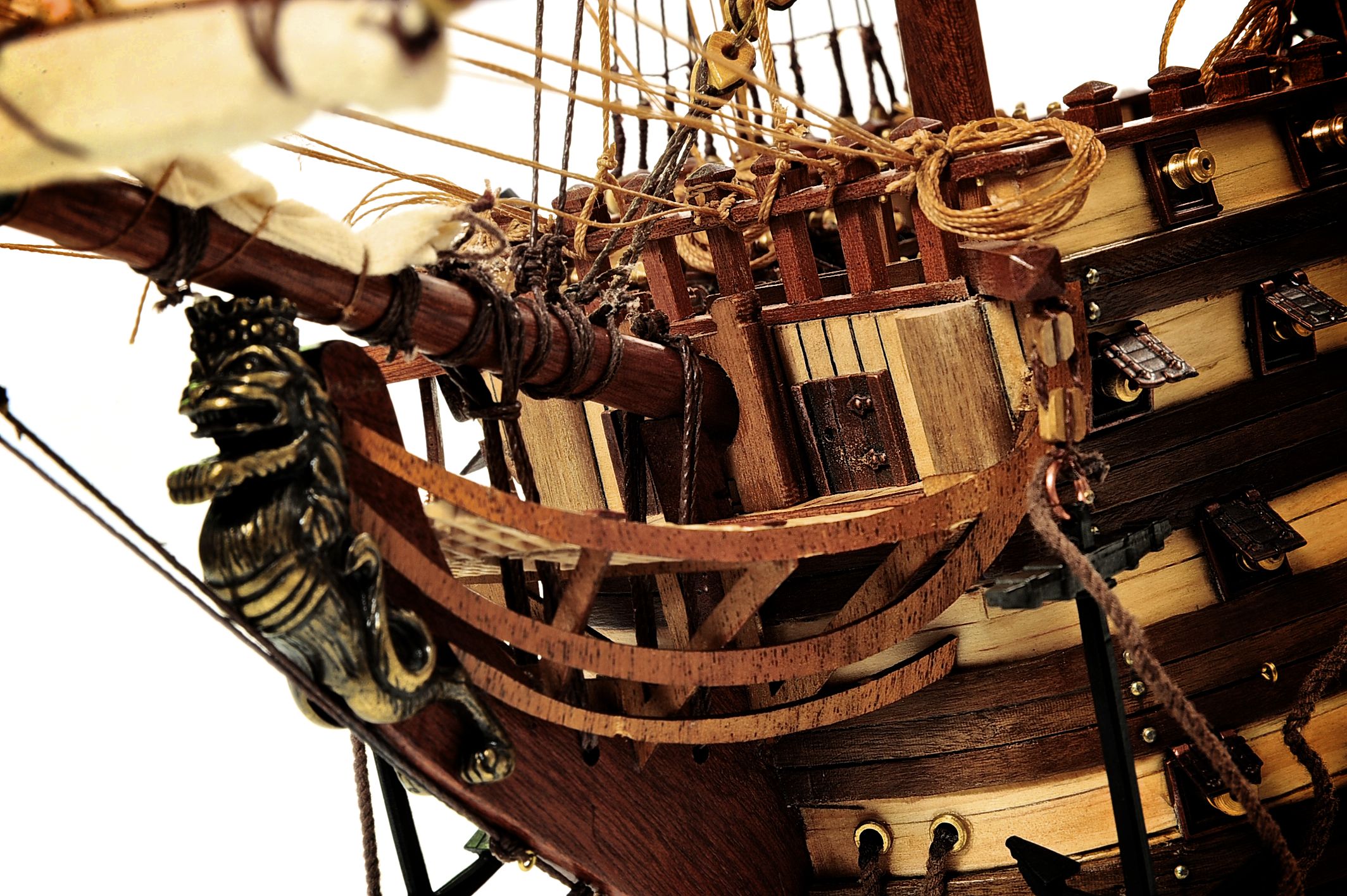 1452-6598-Santisima-Trinidad-model-ship-Superior-Range