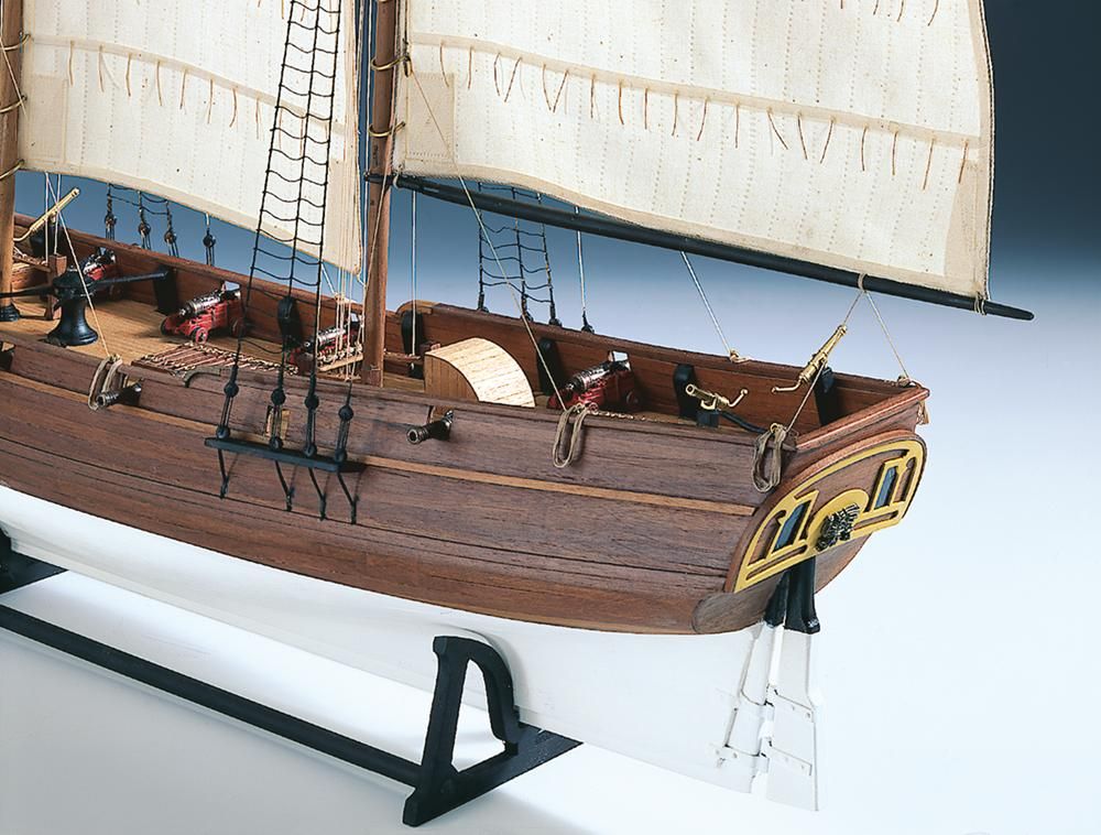 1553-9207-Pirate-Ship-Adventure-Model-Boat-Kit