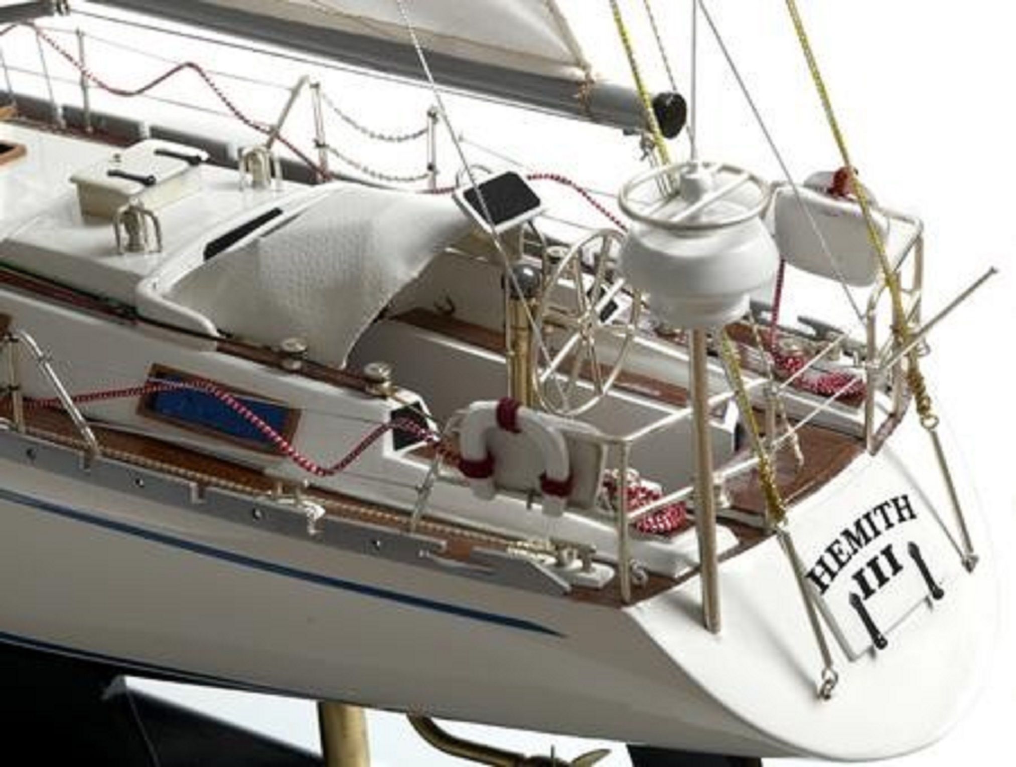 165-6857-Hemith-III-model-yacht