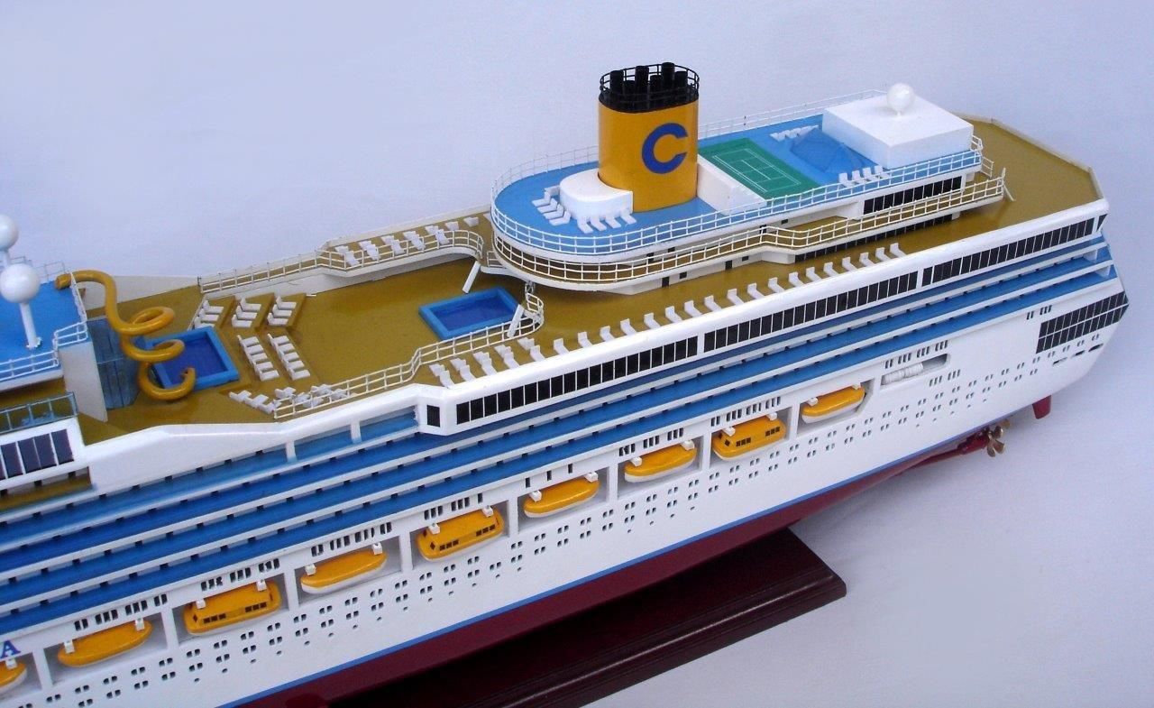 1987-11684-Costa-Fortuna-wooden-model-boat