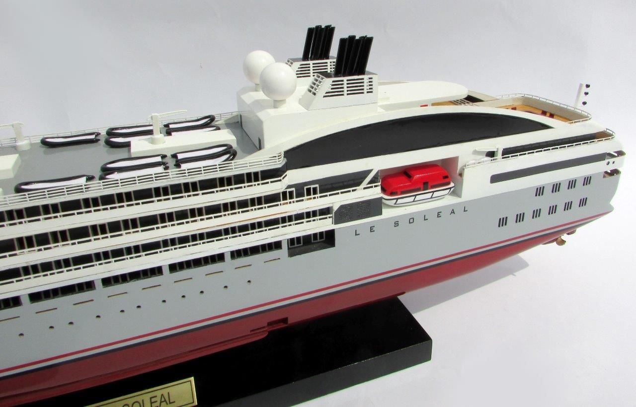 2031-11987-La-Soleal-Wooden-Model-Boat
