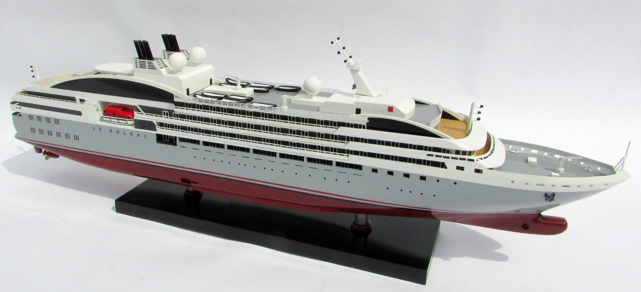 2031-11994-La-Soleal-Wooden-Model-Boat