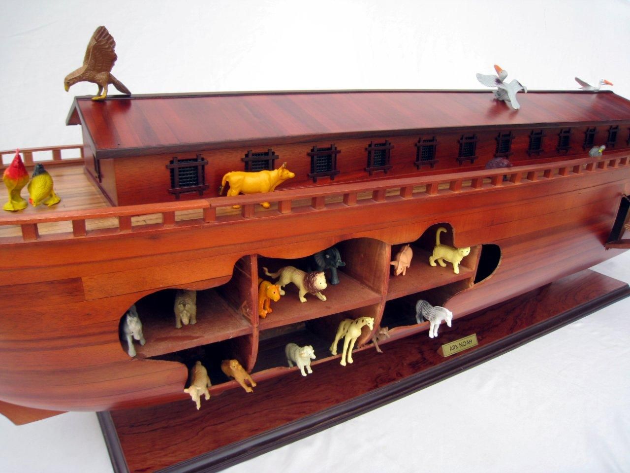 2043-12565-Noahs-Ark-Model-Boat