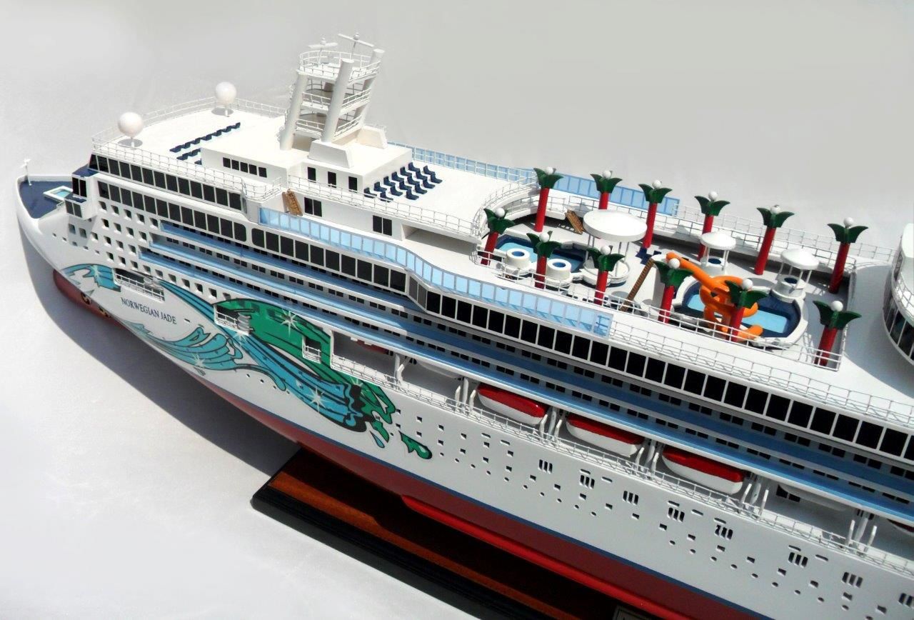 2081-12351-Norwegian-Jade-Wooden-Model-Ship