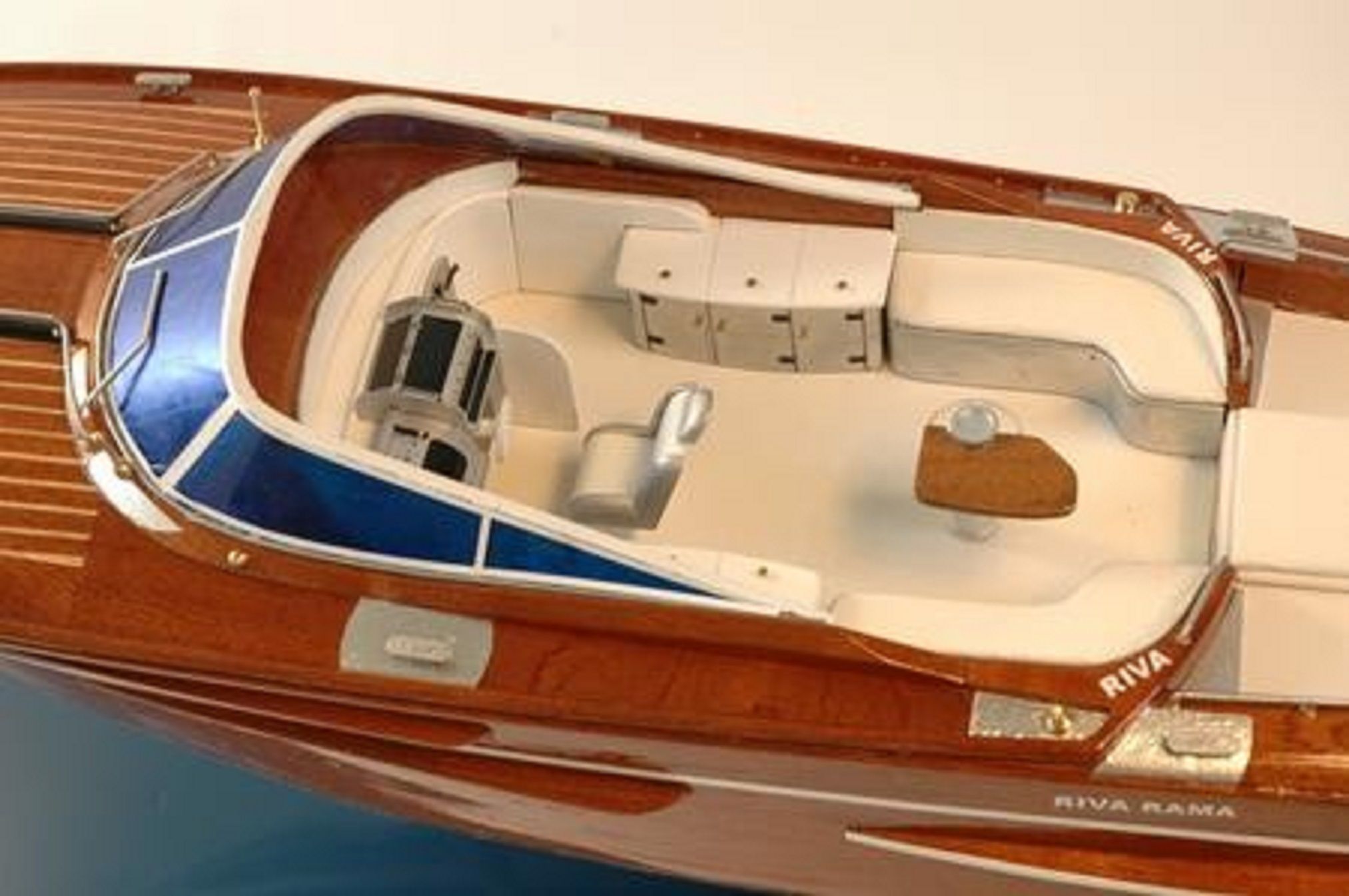 226-7584-Riva-Rama-44-model-boat-Premier-Range