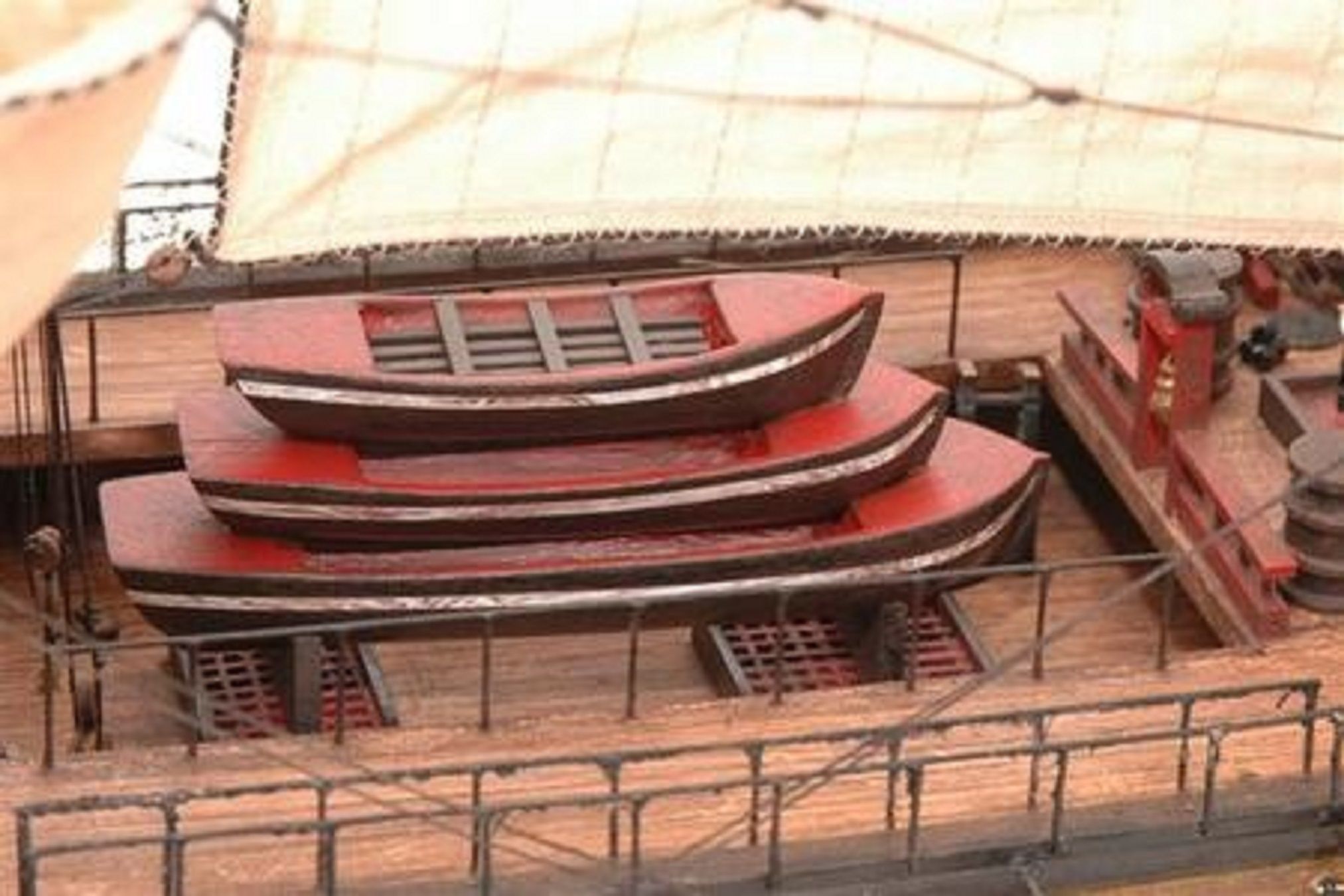 470-7677-Superbe-Model-Ship-Premier-Range