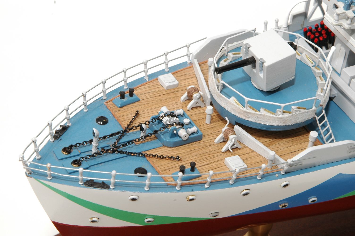 473-8724-Montbretia-Model-War-Ship