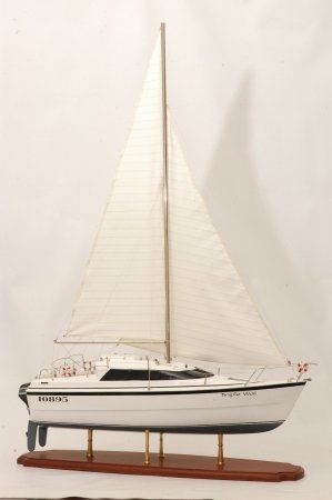 Triple Wai Display Ship Model - Premier Ship Models