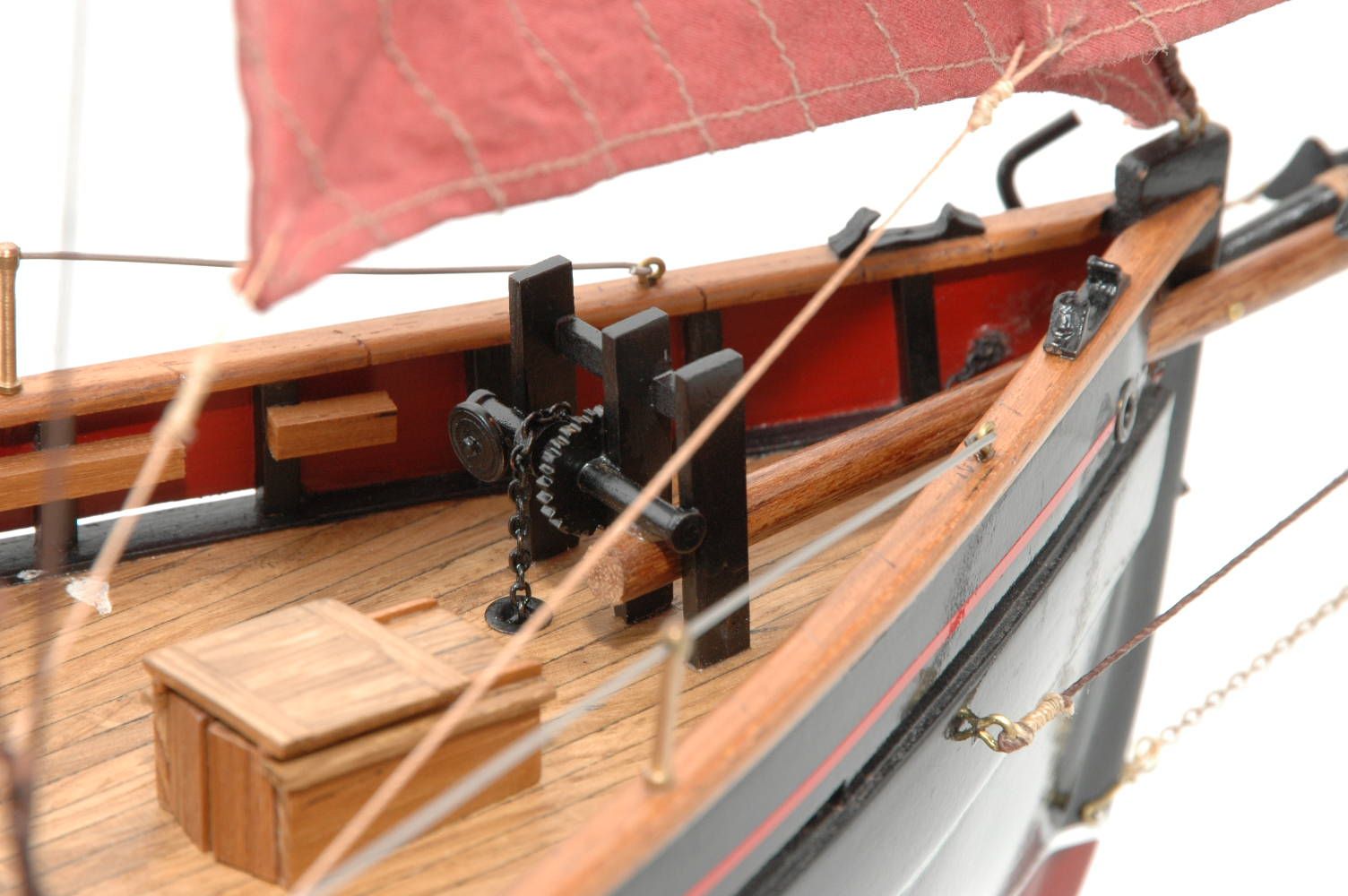 654-6205-Jolie-Brise-Model-Yacht-Premier-Range