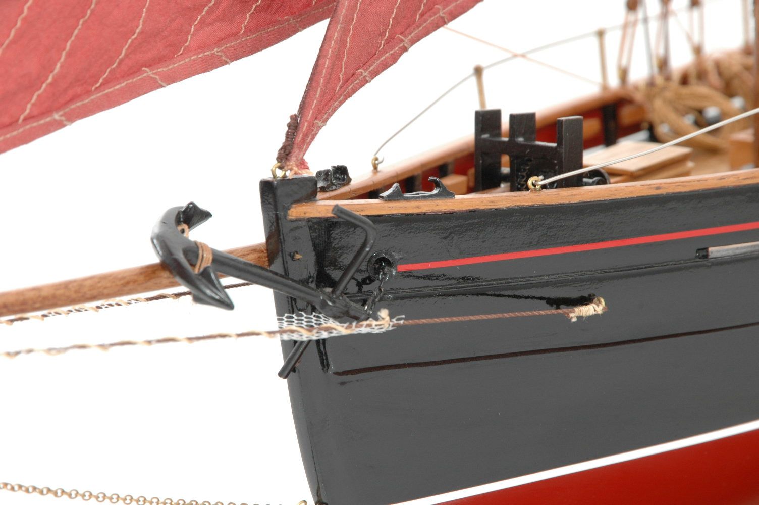 654-6207-Jolie-Brise-Model-Yacht-Premier-Range