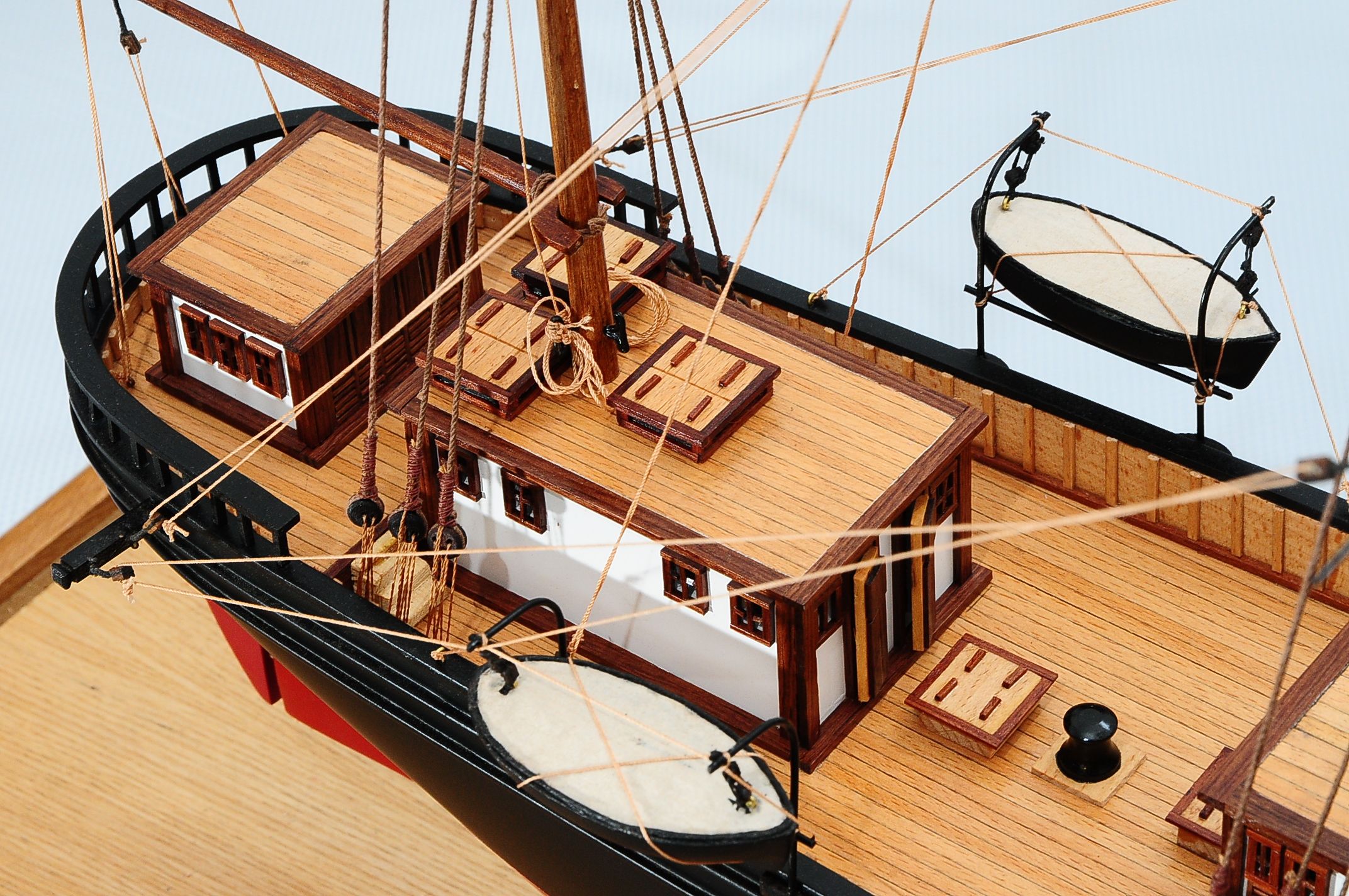 668-8656-California-Model-Ship-Premier-Range