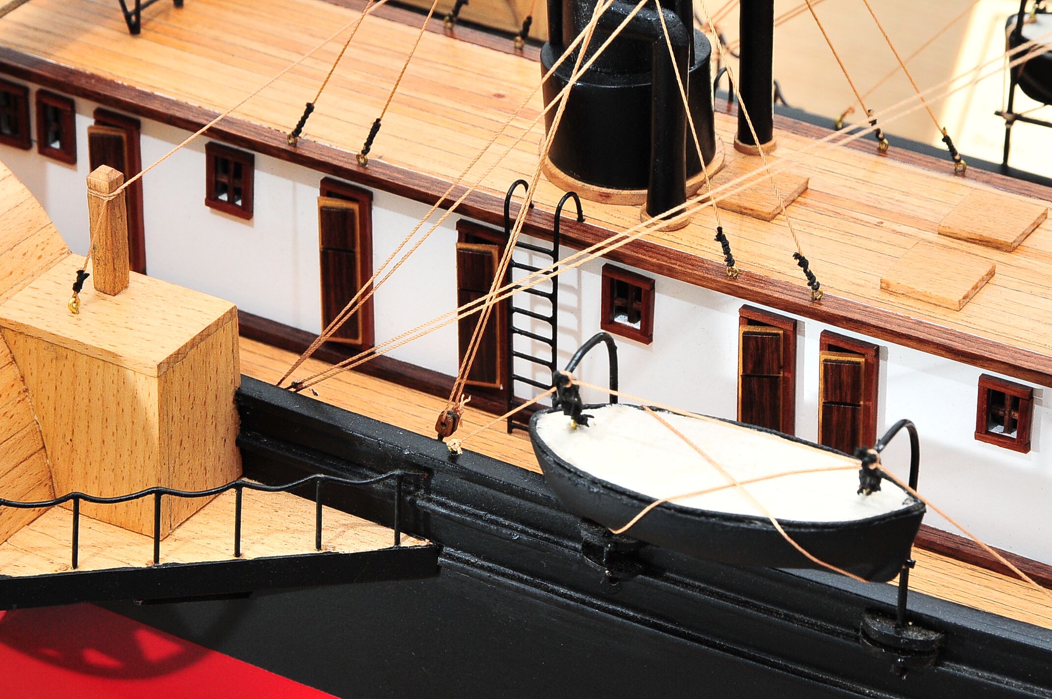 668-8657-California-Model-Ship-Premier-Range