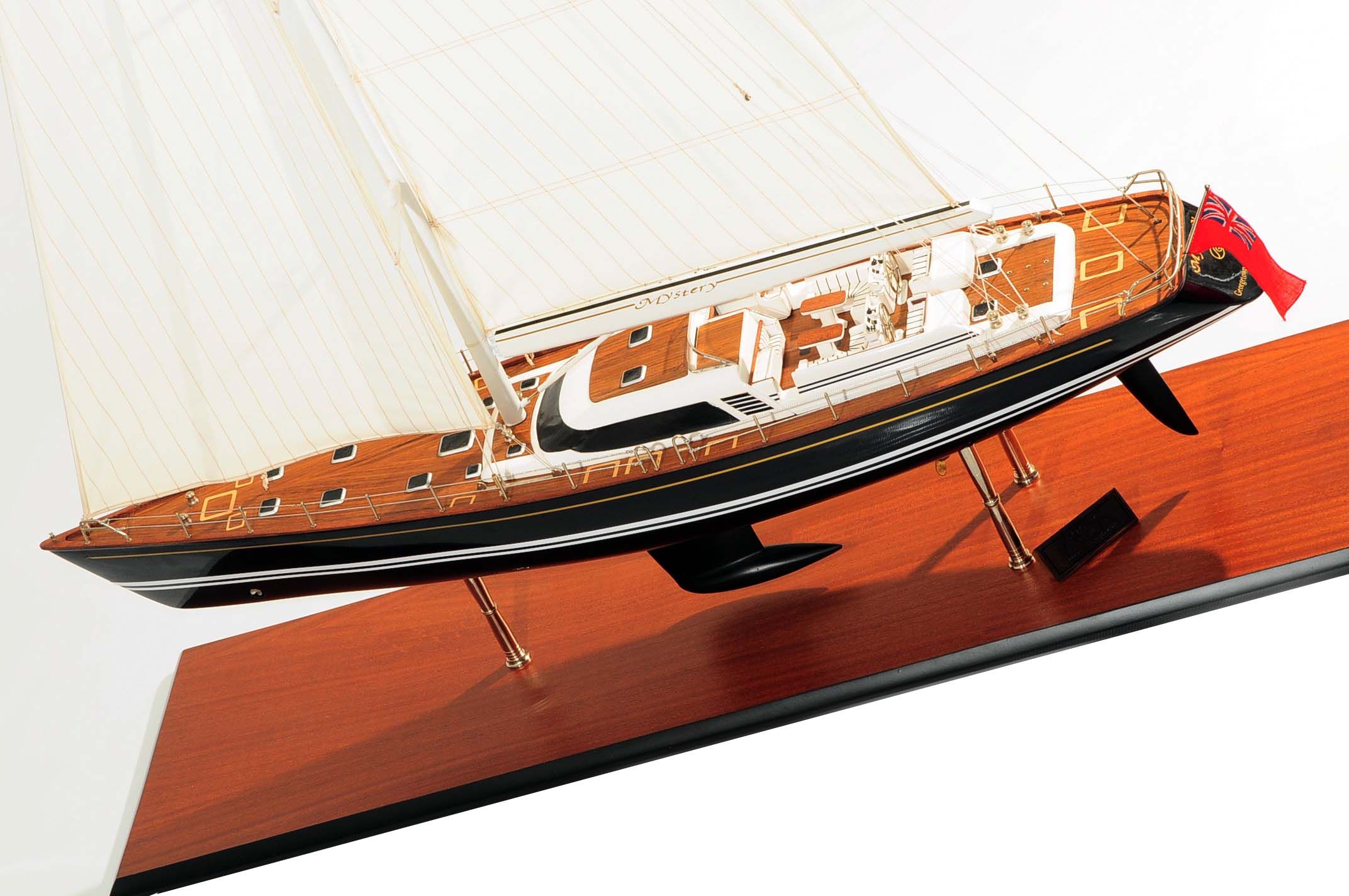 709-6080-Mystery-Model-Yacht
