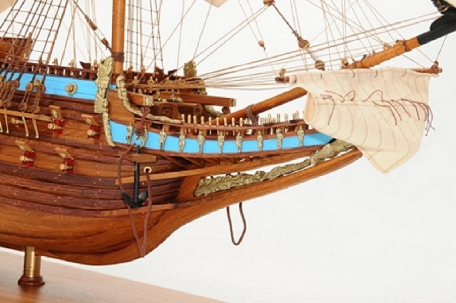 771-7718-Wasa-Model-Ship-Premier-Range