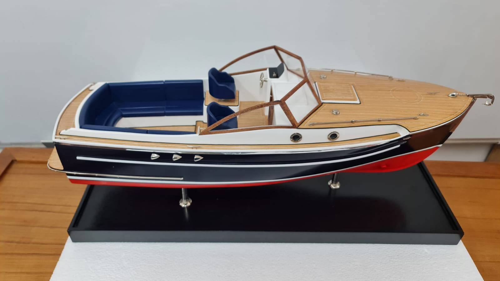 PTS 26 Display Ship Model - Premier Ship Models