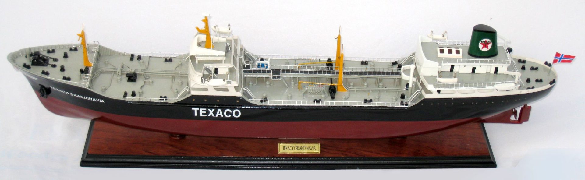 Texaco Norge Display Ship Model - GN