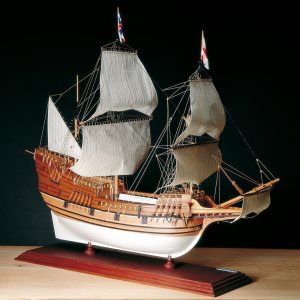 Mayflower Model Boat Kit - Amati