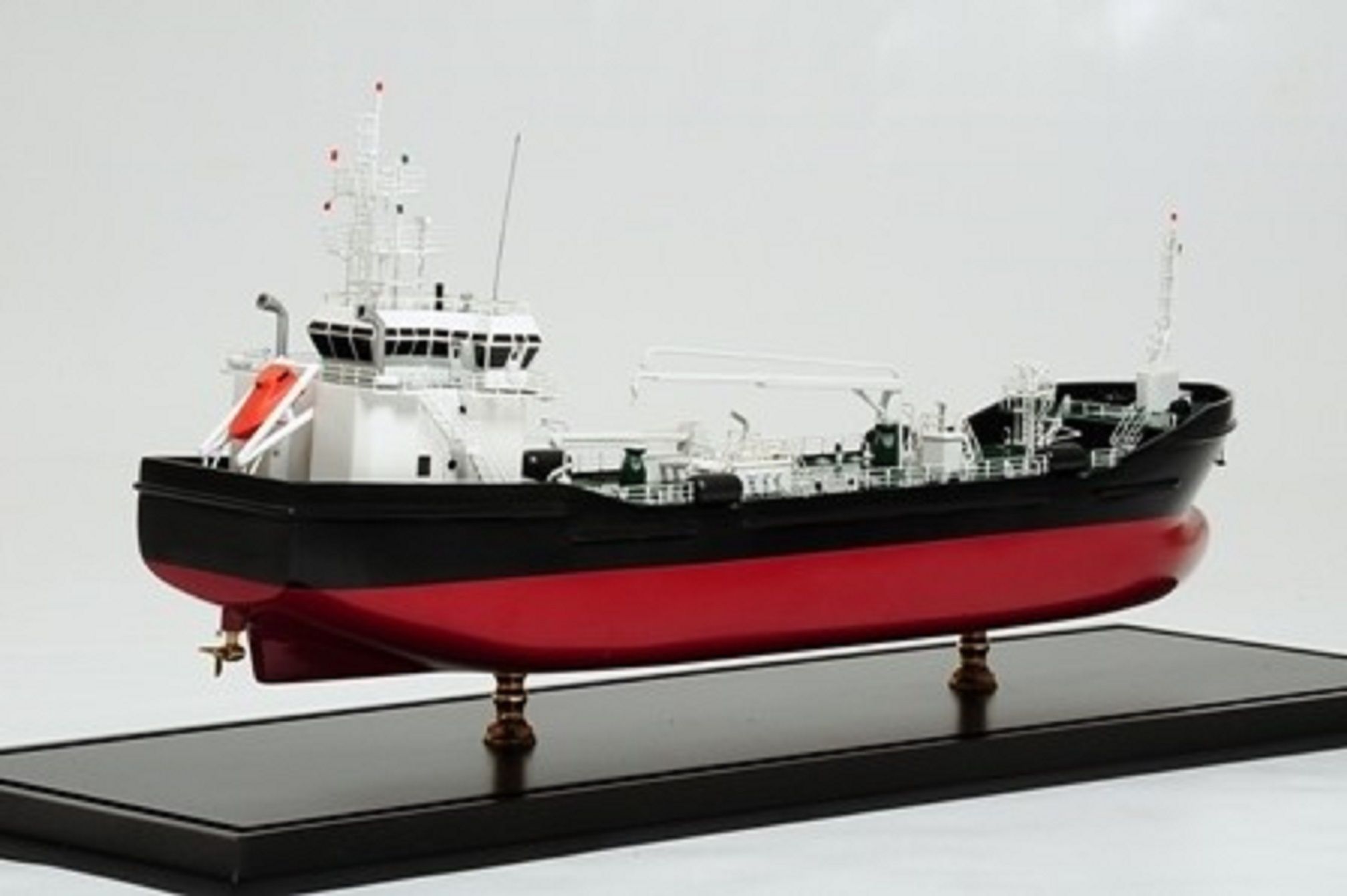 1175-6843-Geotech-Tanker
