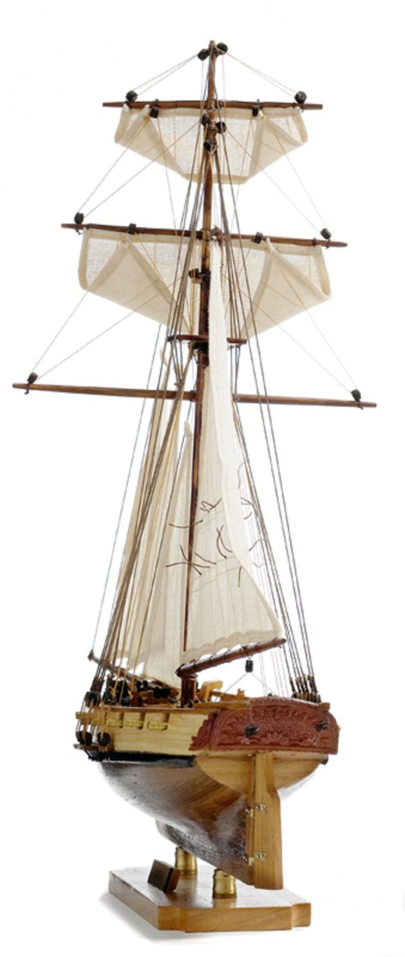 131-8995-HMS-Hunter-Model-Boat-Superior-Range-scaled