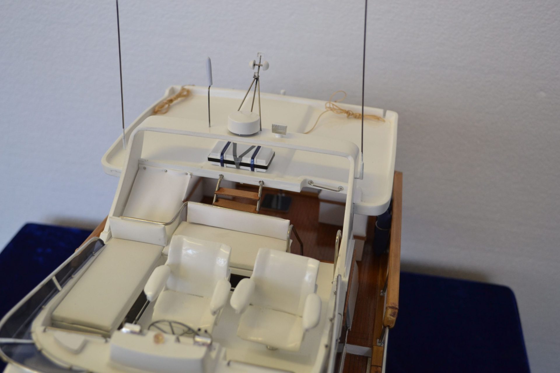 1443-6643-Ocean-Alexander-390-Sundeck-Motor-Yacht-scaled